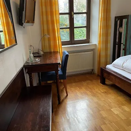 Battenheimer Hof Hotell 3*